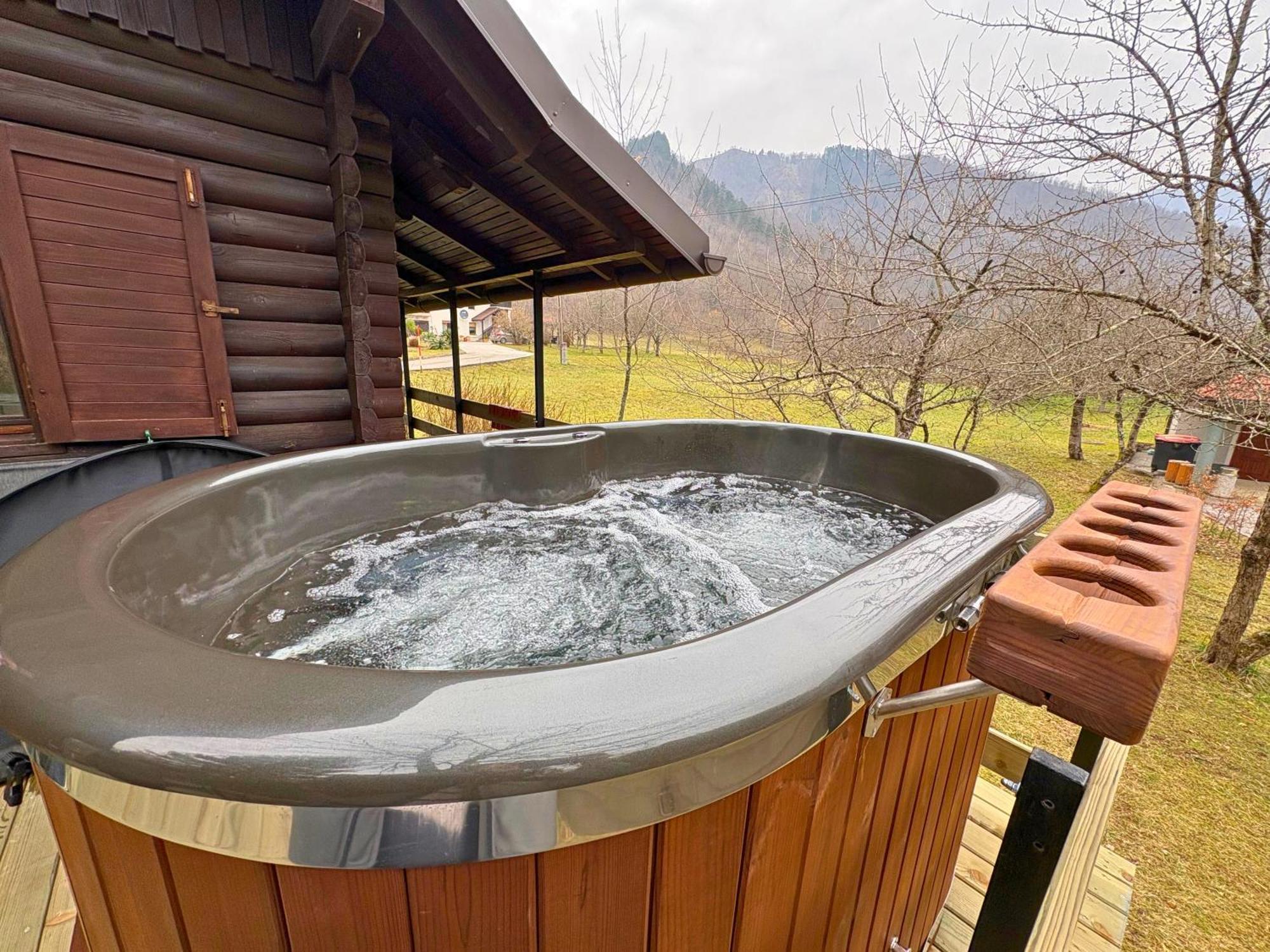 Vila Rozi, Osilnica - Vacation House Pr' Vili Rozi Exteriér fotografie